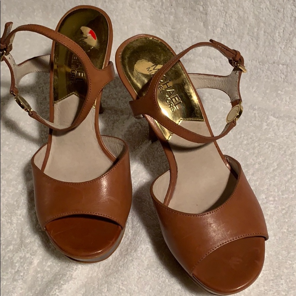 MK Open Toe Pumps size 6